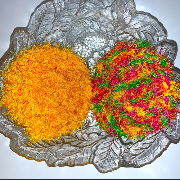 HAND CRAFTED Two Colorful Reusable Crocheted Polyester Kitchen Scrubbing Pads - Picture 3 of 6